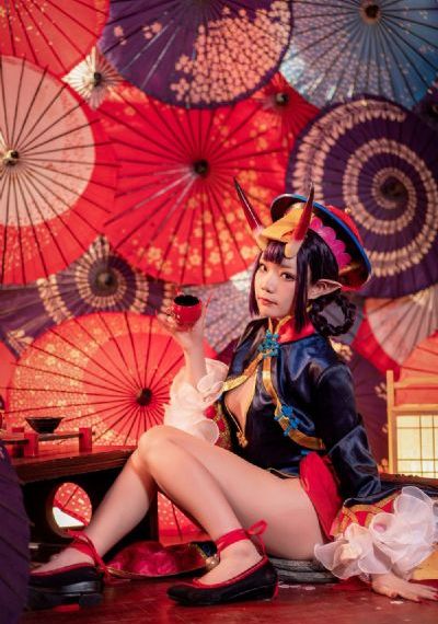 两个小婕子交换1bd_免费完整版高清
