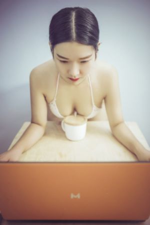 娇妻被黑人粗大猛烈进出图片_蓝光电影全集观看